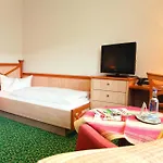 Hotel Landkomfort Elsenmann Garni 3*