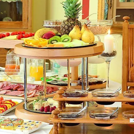 Landkomfort Elsenmann Garni Hotel 3*